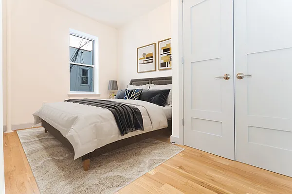 Rented by Engel and Volkers Brownstone Brooklyn | media 4