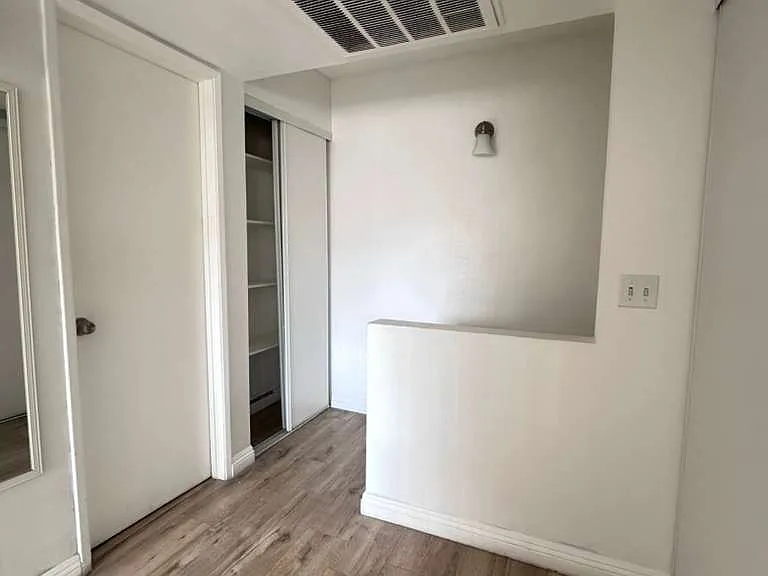 121 Sinclair Ave #233 — Photo 12