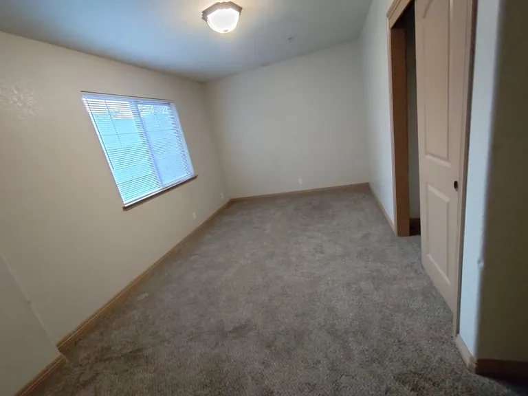 819 H St #14 — Photo 20