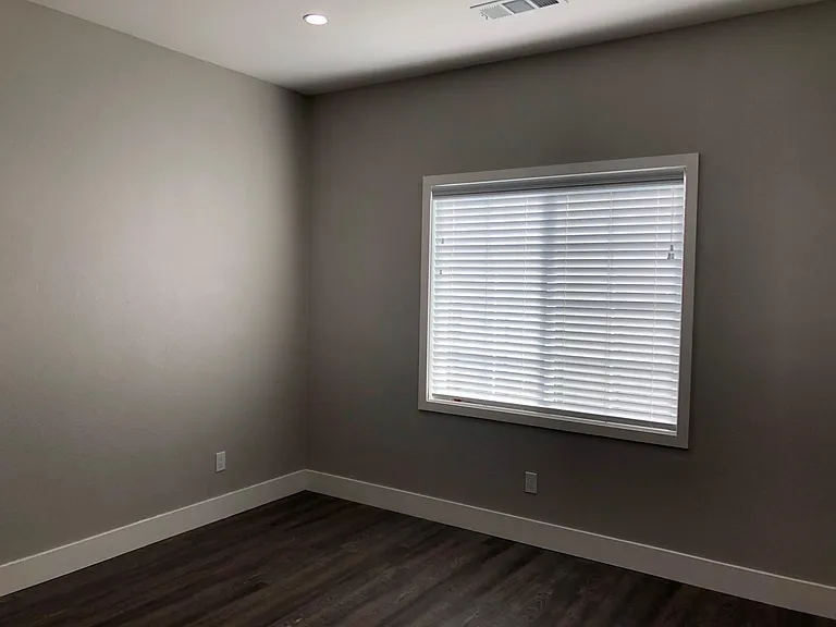 1053 Blazingwood Dr — Photo 6