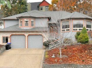 641 Spring Creek Dr, Ashland, OR 97520