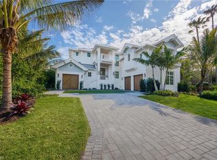 3295 Gordon DR, NAPLES, FL 34102