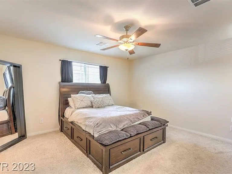 7431 Sunray Point St — Photo 22