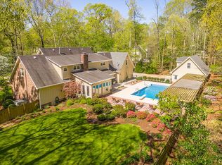 8828 Picadilly Trl, Ooltewah, TN 37363