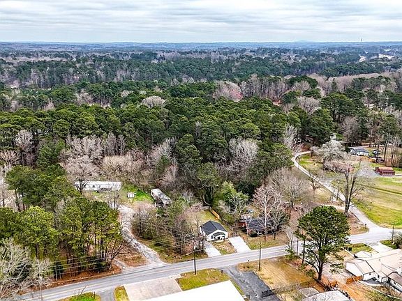 2nd image of 5304 Groovers Landing Rd SE