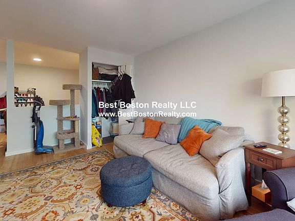 4th image of 19 Central Rd #16