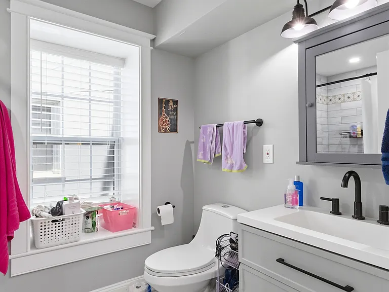 4331 Cresson St — Photo 18