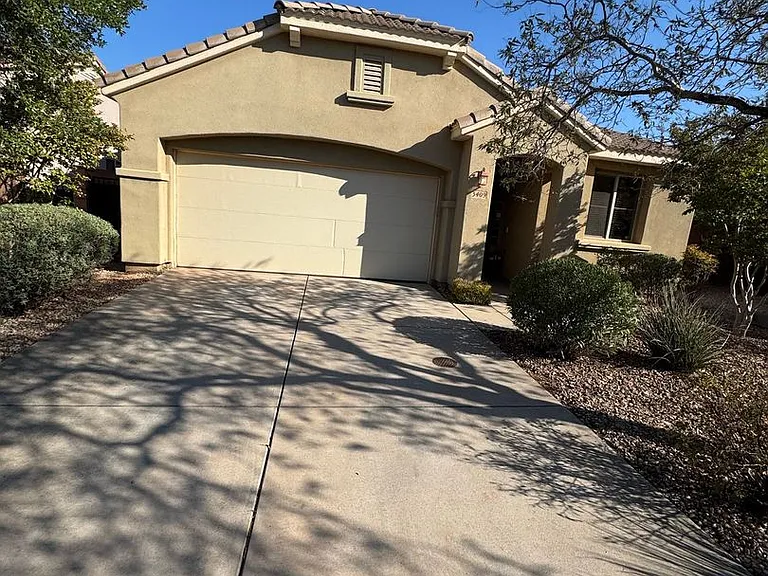 3409 E Fourteen Fairway Dr — Photo 1