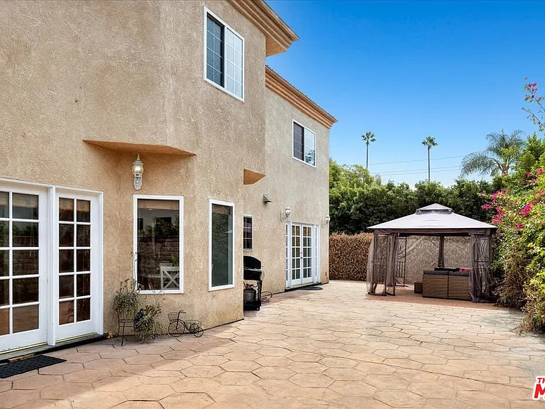 5029 Lemona Ave — Photo 53