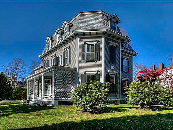 3rd image of 437 Bellevue Ave