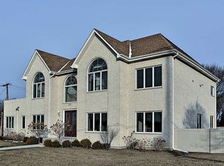 1702 W Lonnquist Blvd, Arlington Heights, IL