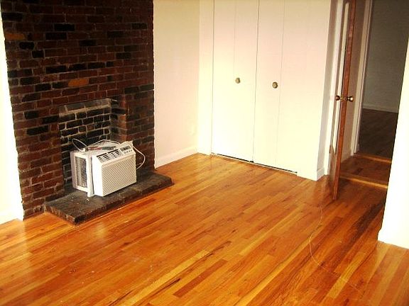 4th image of 409 E 85th St APT 2B