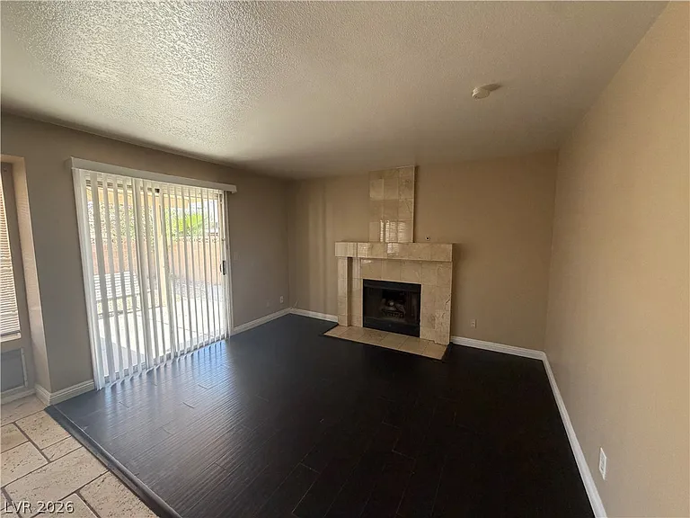 852 Celebration Dr — Photo 11