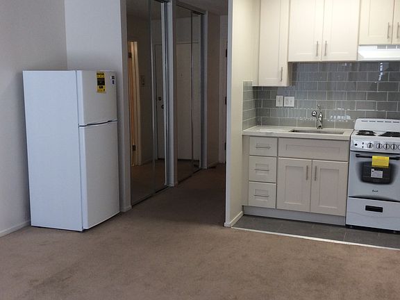 4th image of 1190 Pine St APT 109