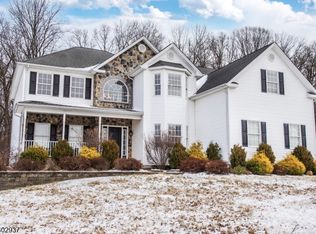 32 Oak Ridge Rd, Washington, NJ 07882