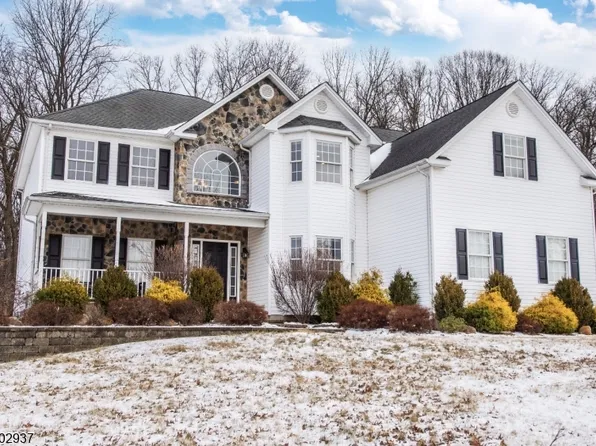 32 Oak Ridge Road, Washington Twp., NJ 07882