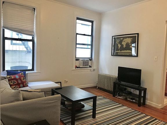 2nd image of 3059 34th St APT 2R
