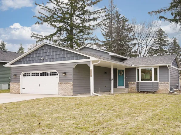 321 3rd Ave SE, New Brighton, MN 55112