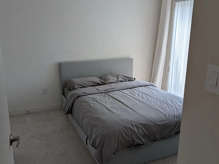 60 Orchid Place Dr #15 — Photo 17
