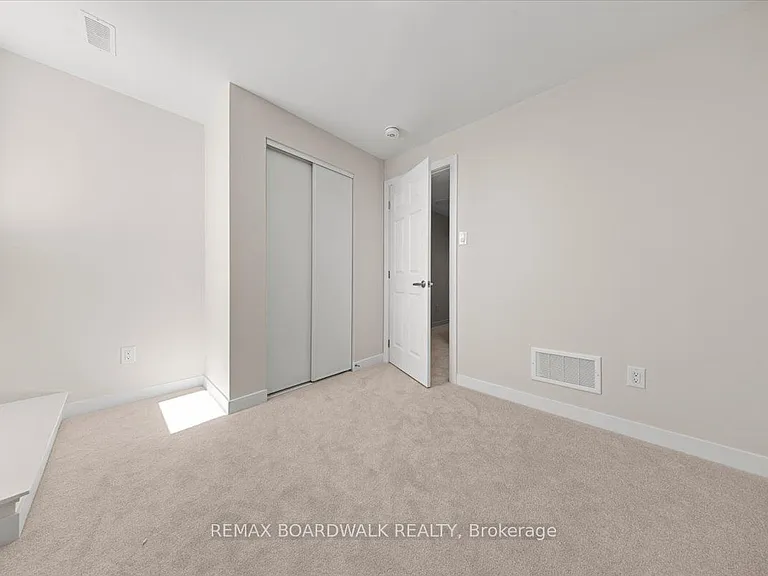 243 Lamarche Ave — Photo 19