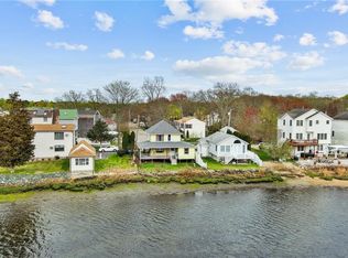 104 Millard Ave, Warwick, RI 02889