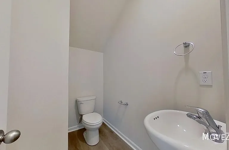 5403 Avery Dr — Photo 14