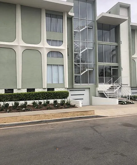 356 Coronado Ave #102 — Photo 1