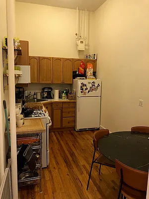 Rented by GPA Realty | media 29