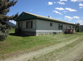1840 Porthill Loop, Bonners Ferry, ID 83805