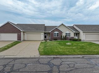 7039 Rosewood Dr, Flushing, MI