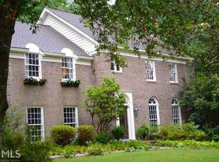 560 N Harbor Dr, Sandy Springs, GA 30328