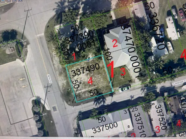 319 Tuskegee St, Marathon, FL 33050
