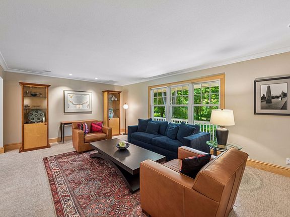 4th image of 12212 Orchard Ave W