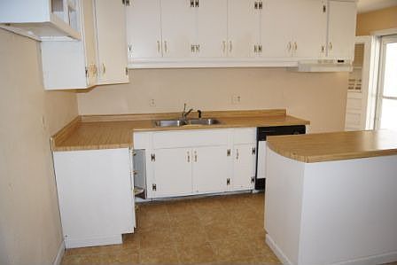 4th image of 4556 Briarwood Dr