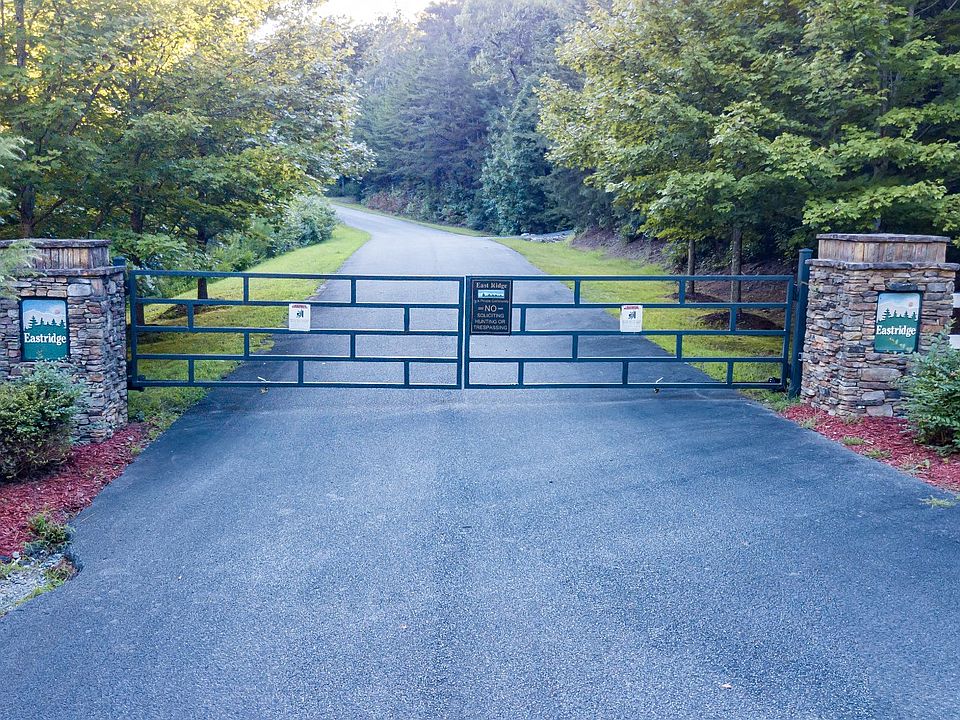 2nd image of 22 E Ridge Dr Lot 30