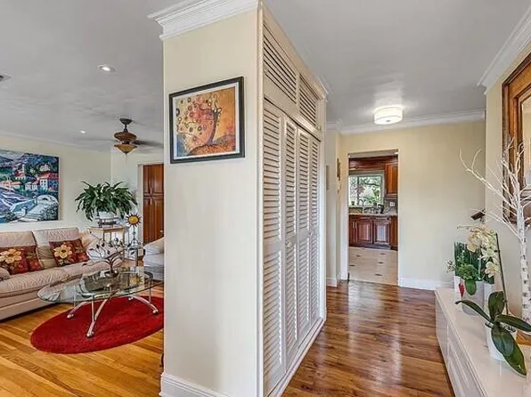5461 NE 21st Terrace, Fort Lauderdale, FL 33308