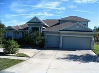 17641 Archland Pass Rd, Lutz, FL 33558