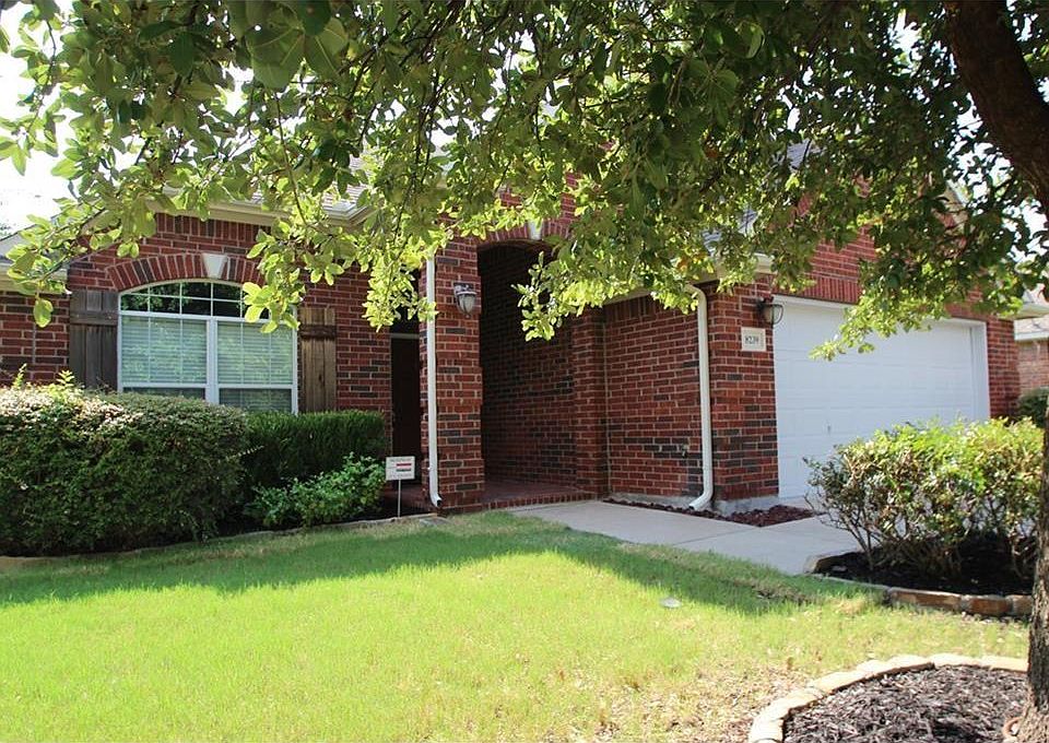 1st image of 8239 Davis Dr