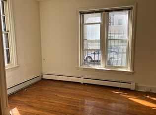 2313 Walnut St APT C1, Philadelphia, PA 19103