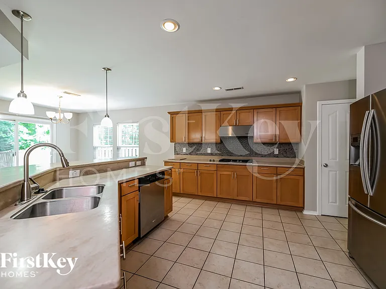 103 Salt Meadow Ln — Photo 7