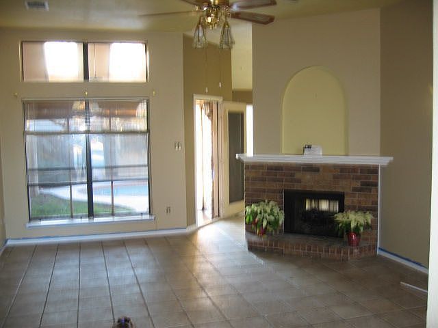 entry to main living area