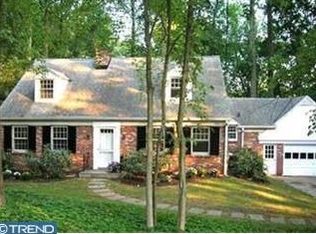 737 S Roberts Rd, Bryn Mawr, PA 19010