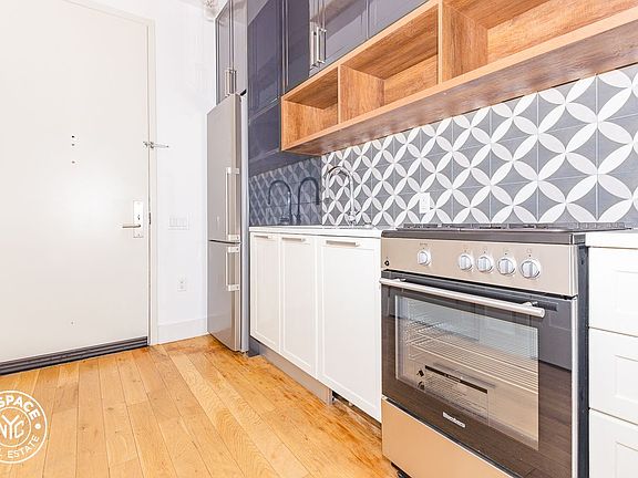 4th image of 41-21 28th St #E8
