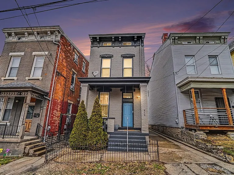 218 Fosdick St — Photo 26