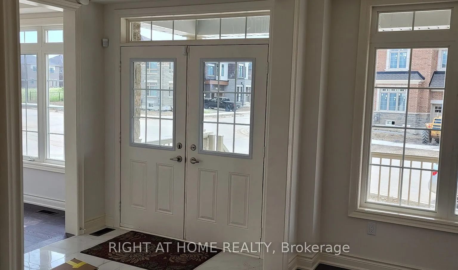 4 bed, $3,750 — Photo 4