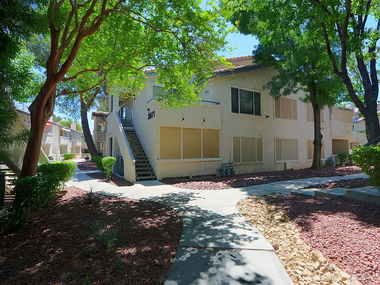 3071 Key Largo Dr #202 — Photo 2