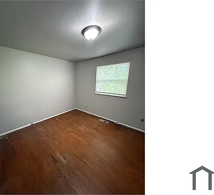 3 bed, 950 sqft, $1,270 — Photo 2