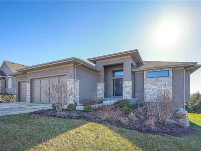 26089 W 96th St, Lenexa, KS, 66227