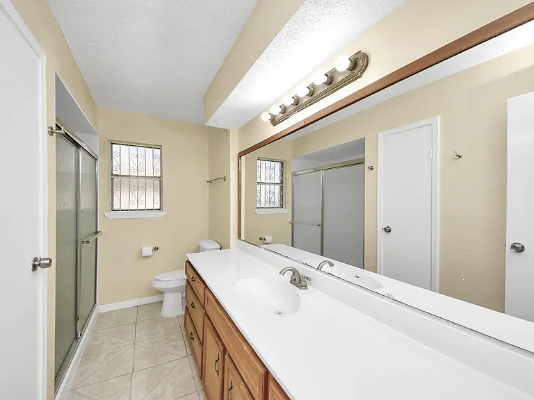 8105 Lanham Ln — Photo 19