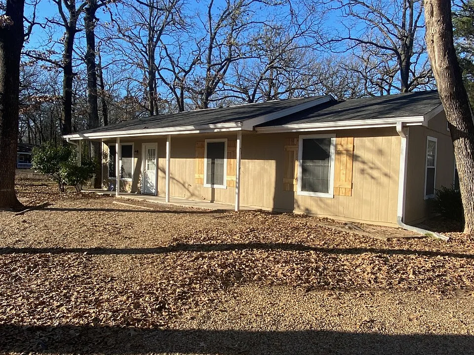 128 Pierce Dr